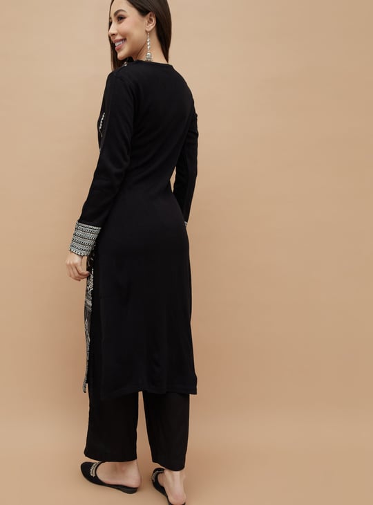 MELANGE Embroidered Straight Winter Kurta
