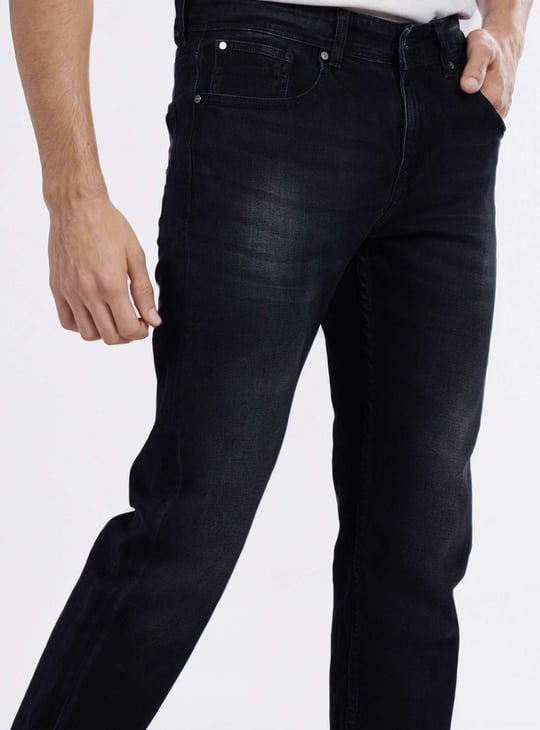 CELIO Whiskered Mid-Rise Regular Straight Jeans