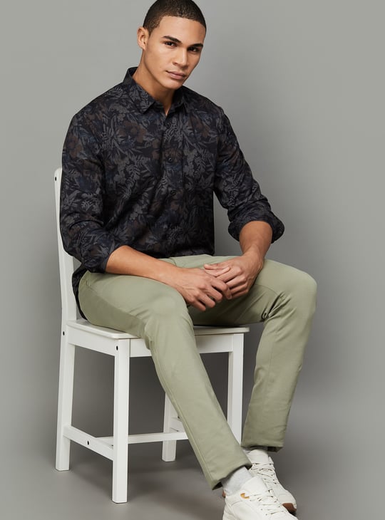 V DOT Floral Print Slim Fit Shirt
