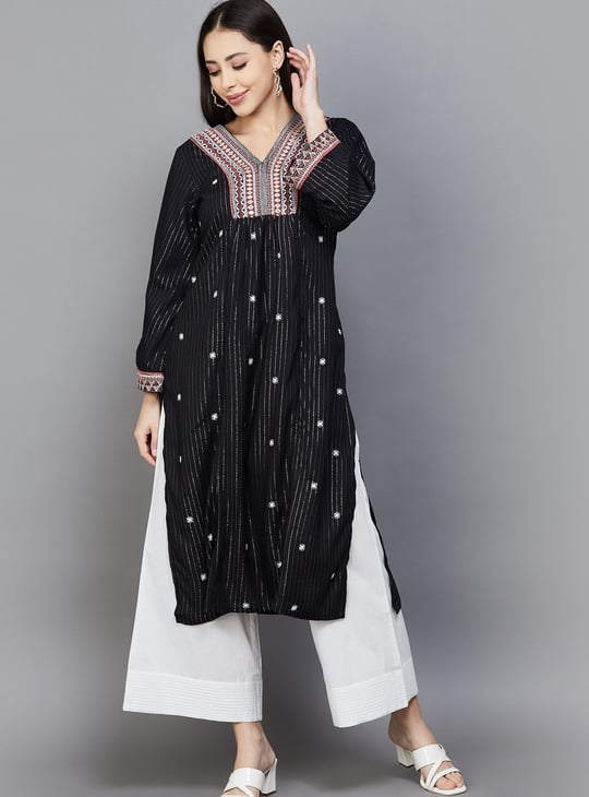 JUNIPER Embroidered Straight Kurta
