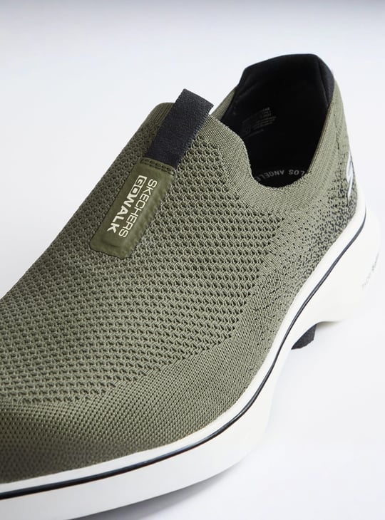 SKECHERS Go Walk 7 Slip-On Sports Shoes