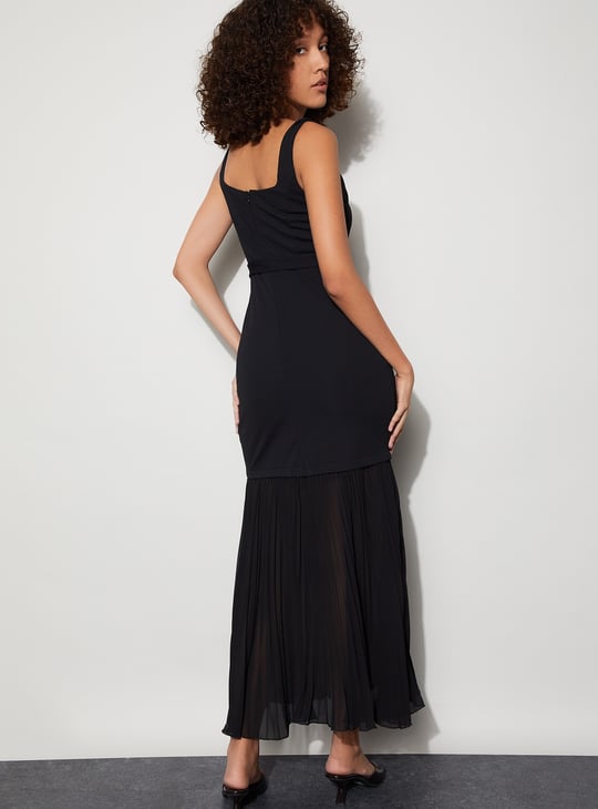 CODE Solid Belted Maxi Dress