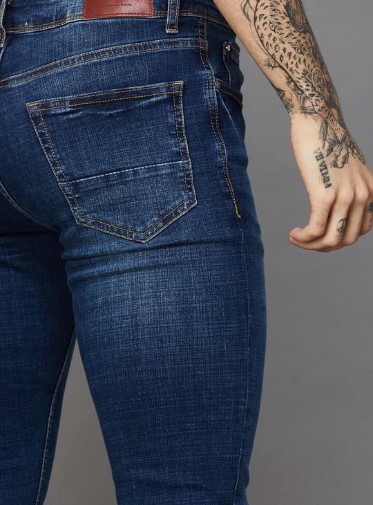 CELIO Whiskered Slim Tapered Jeans