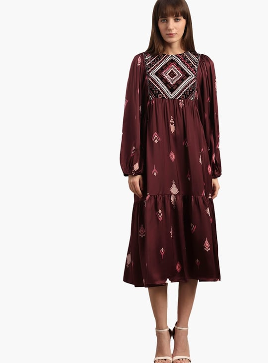 vero moda embroidered dress VERO MODA Off-White Floral Cotton Midi Dress