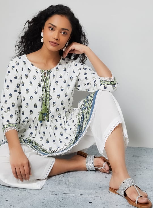 MELANGE Ethnic Motif Flared Hem Top