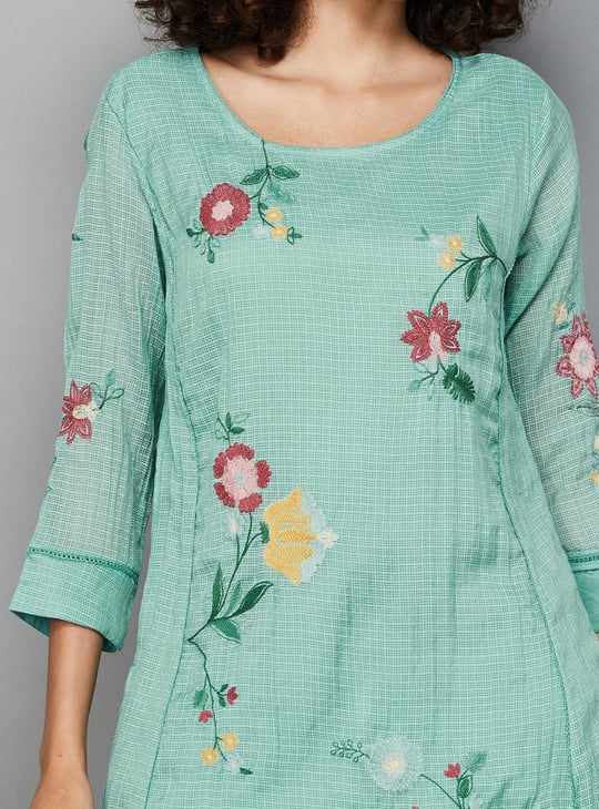 W Floral Print Straight Kurta Set