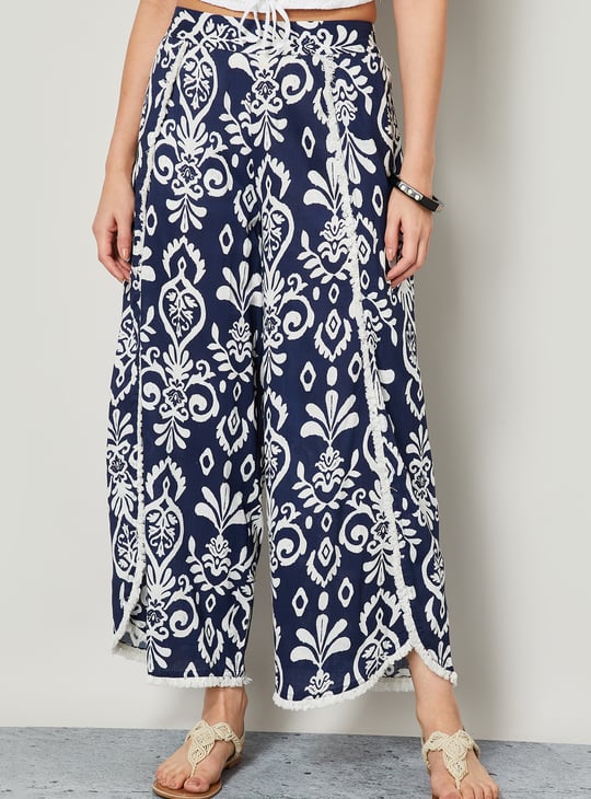 COLOUR ME Printed Straight Pants