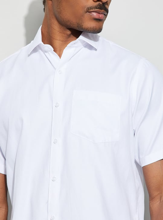 CODE Solid Regular Fit Formal Shirt