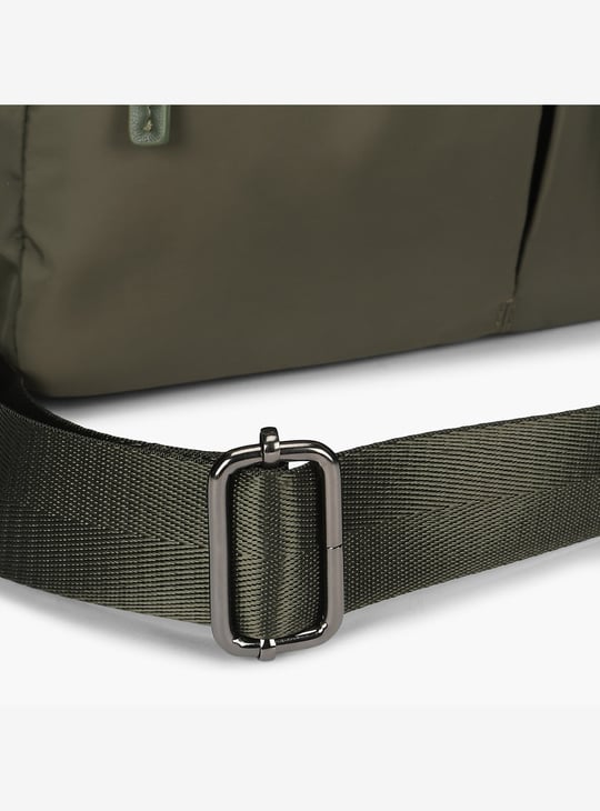 FASTRACK Solid Shoulder Bag