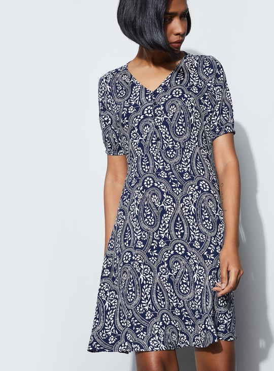 FAME FOREVER Paisley Print A-line Dress