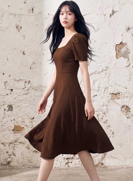 a line day dress Tulip Sleeve Stretch Crepe Sheath In Palm Leaf, Palm Leaf / Regular / 0 length wedding dress in Alexis Alia Red Cold Color:red x-midi