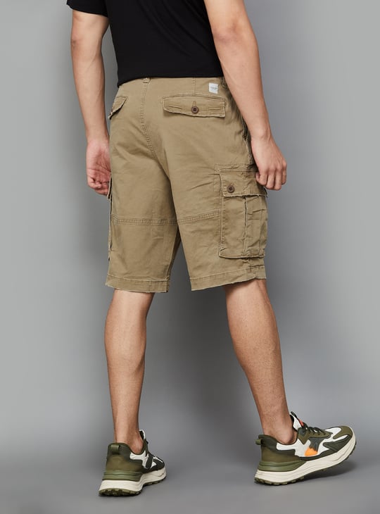 AMERICAN EAGLE Men Solid Cargo Shorts Brown