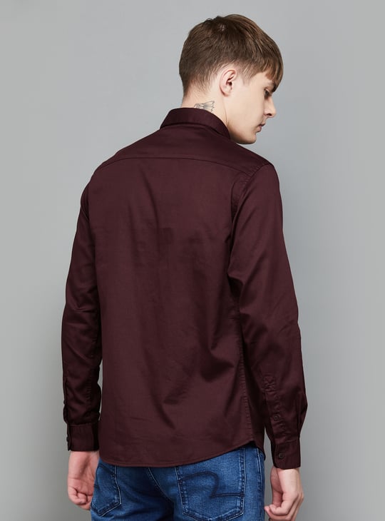 SPYKAR Men Solid Slim Fit Casual Shirt Burgundy