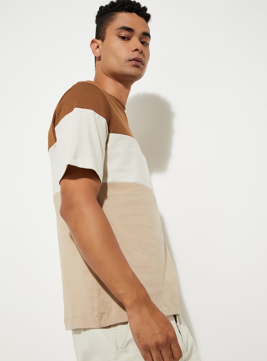 URB_N Men Colourblocked T-shirt - Pack of 2