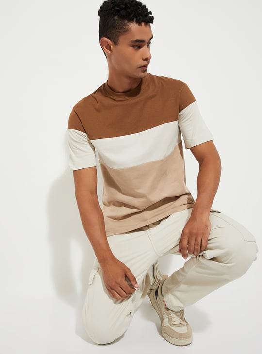 URB_N Men Colourblocked T-shirt - Pack of 2