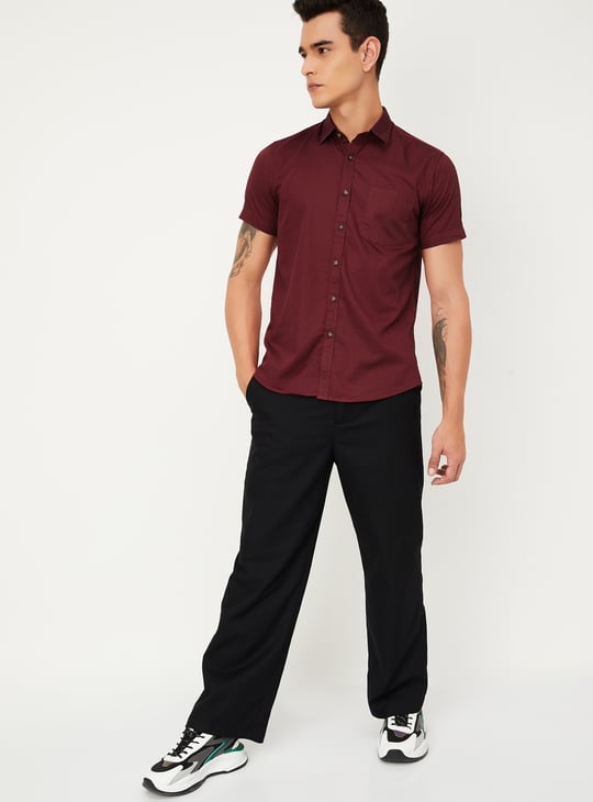 Men Solid Slim Fit Smart Casual Shirt Red Solid