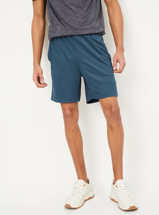 Men Striped Slim Fit Sports Shorts