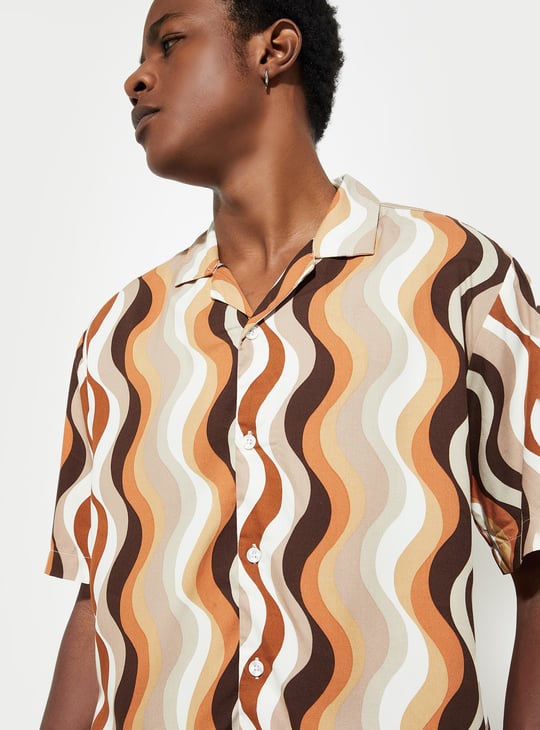 URB_N Men Oversized Printed Resort Shirt