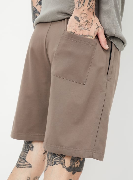 Men Solid Athleisure Shorts