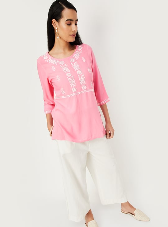 Women Chikankari Short Kurta