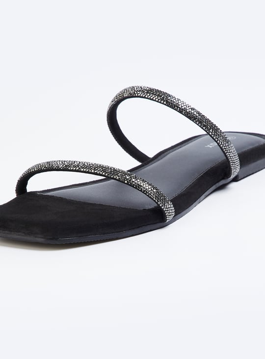 Women Embellished Strap Flat Sandals