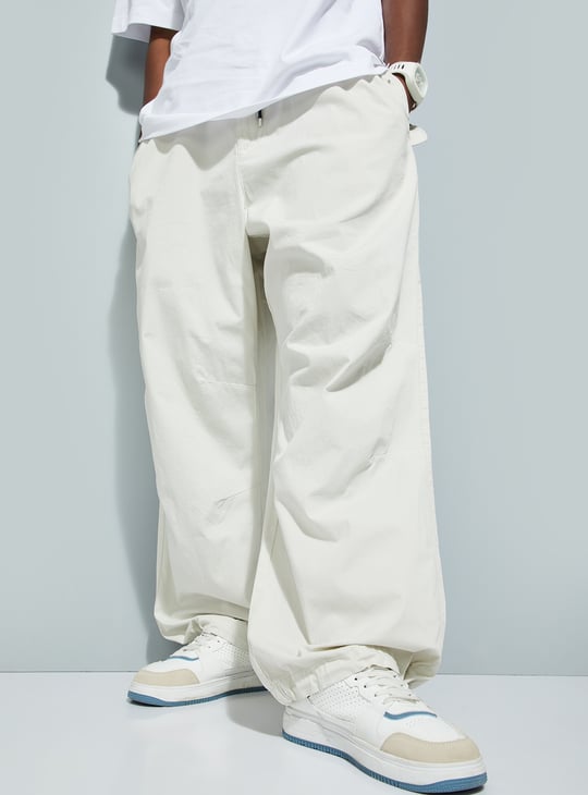 URB_N Men Solid Parachute Pants