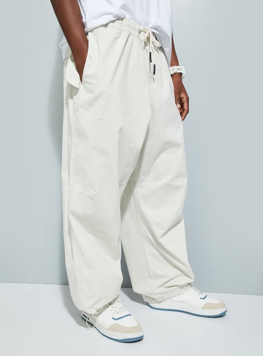 URB_N Men Solid Parachute Pants