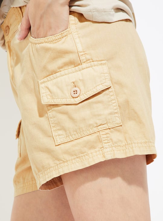 URB_N Women Solid Cargo Shorts