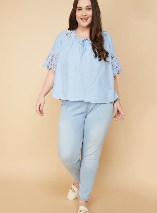 Women Lace Detail Top