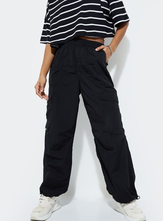 URB_N Women Solid Cargo Parachute Pants