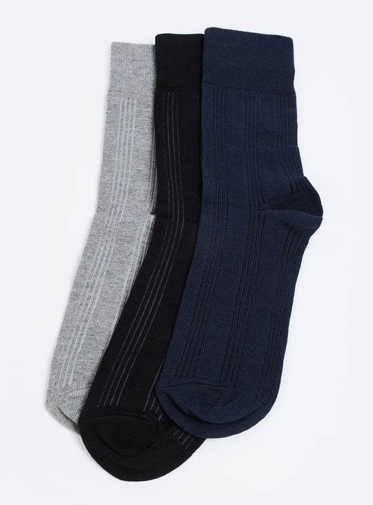 Men Striped Crew-Length Socks - Pack of 3