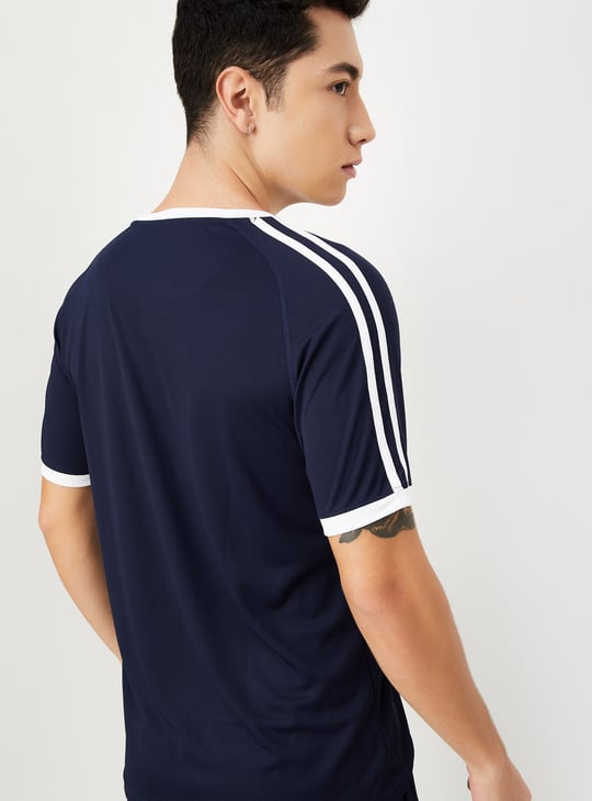 Men Solid Athleisure T-shirt