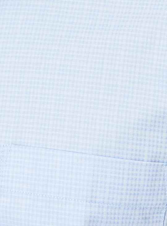 Men Slim Fit Structured Formal Shirt