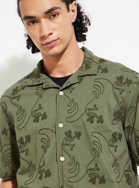 URB_N Men Oversized Embroidered Resort Shirt