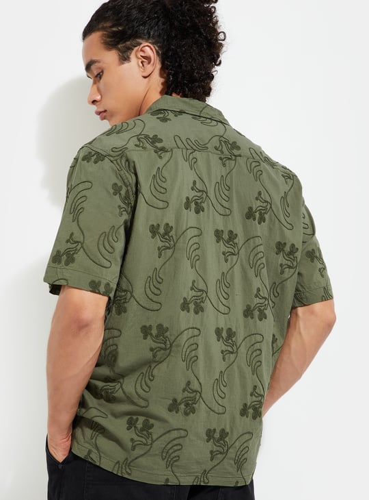 URB_N Men Oversized Embroidered Resort Shirt