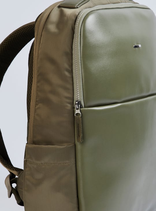 Men Solid Laptop Backpack