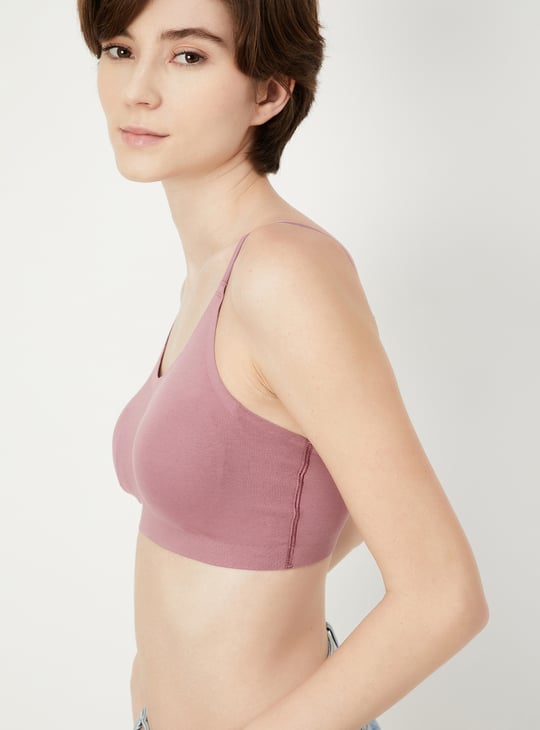 Women Solid Padded Non-Wired Bonded Bra