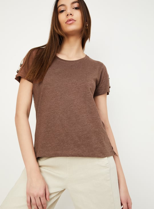 Women Slit Sleeves Top with Button Details