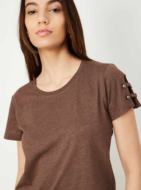 Women Slit Sleeves Top with Button Details