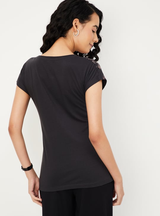 Women Metallic Printed T-shirt