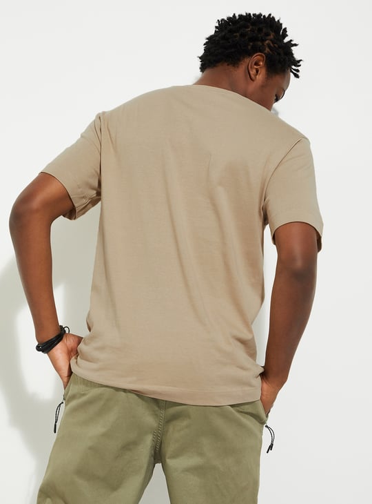 URB_N Men Graphic Printed T-shirt