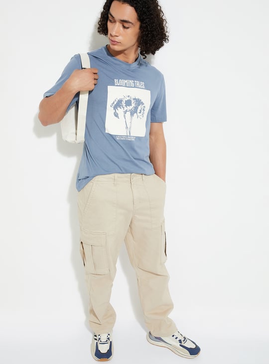 URB_N Men Graphic Chest Print T-shirt