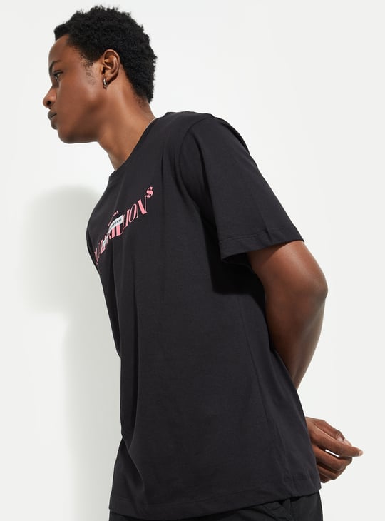 URB_N Men Graphic Printed T-shirt