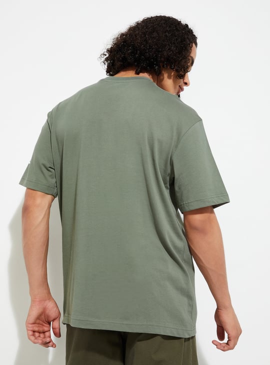 URB_N Men Graphic Printed Oversized T-shirt