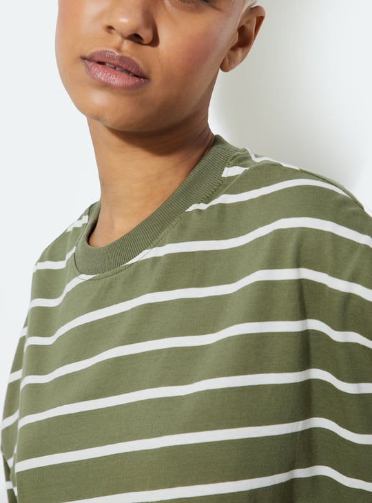 URB_N Women Boxy Fit Striped T-shirt