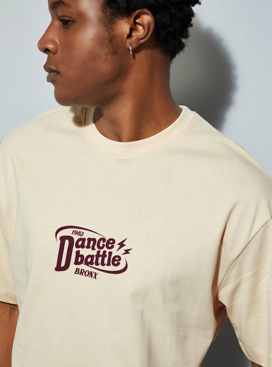 URB_N Men Oversized Back Graphic Printed T-shirt