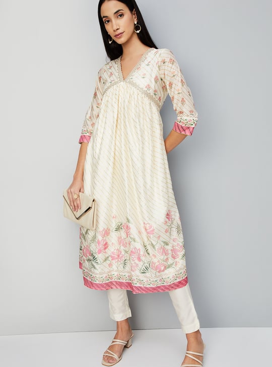 Women Printed Aaliya Cut Flared Kurta