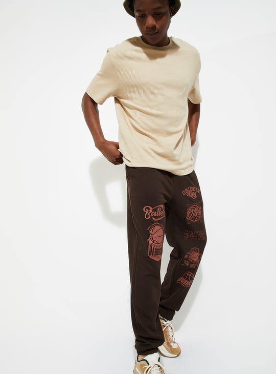 Men Graphic Printed Athleisure Joggers