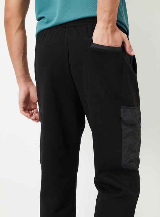 Men Solid Athleisure Cargo Joggers