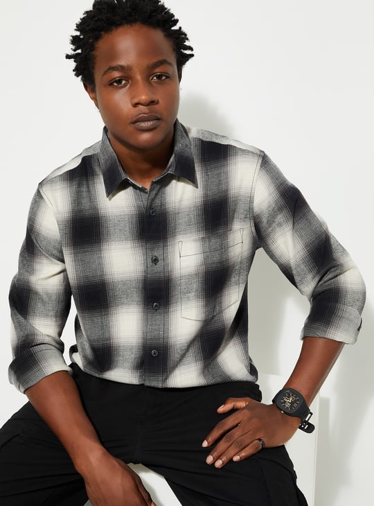 URB_N Men Regular Fit Checked Shirt